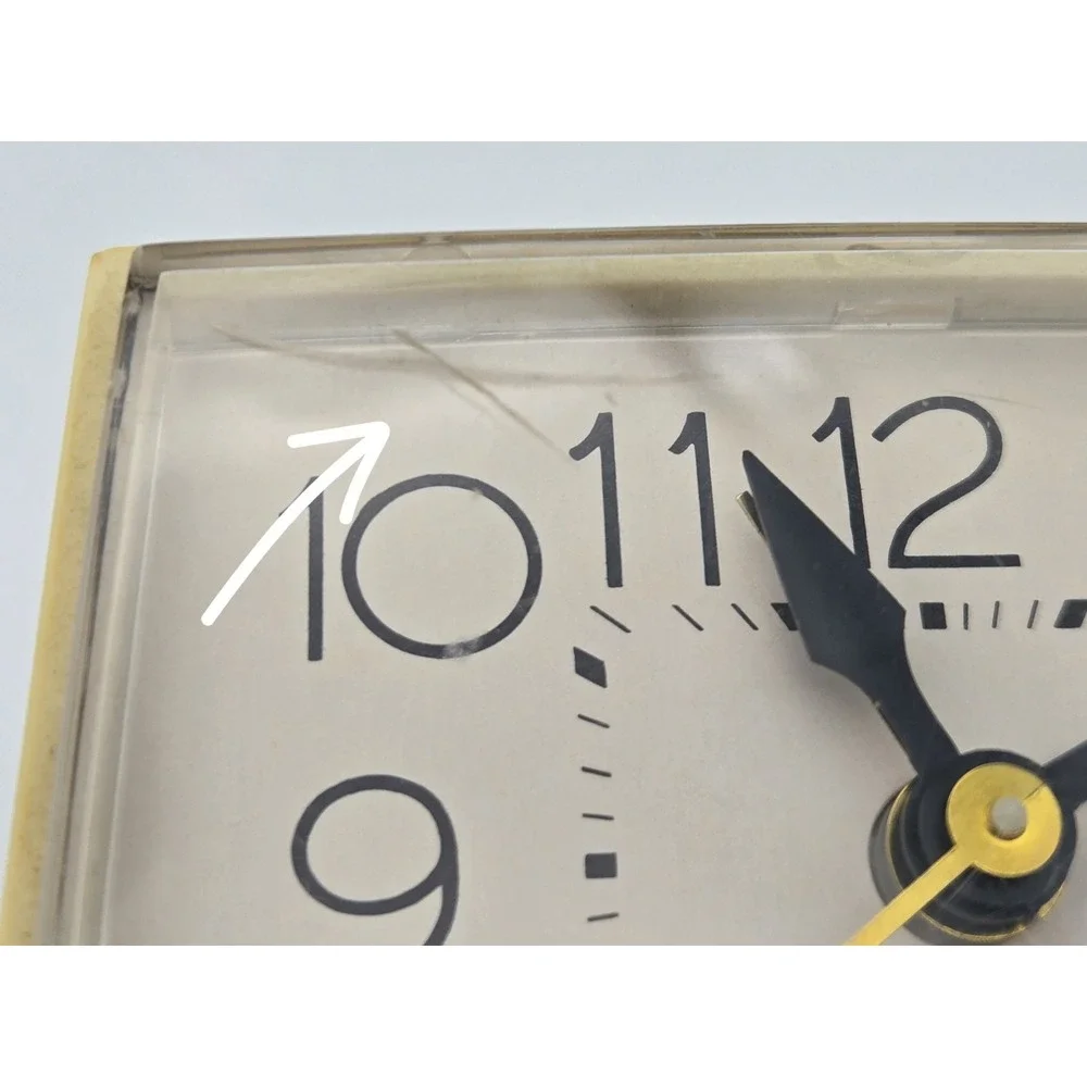 Westclox Bold II Model 22189‎ Beige Vintage Electric Clock USA Made